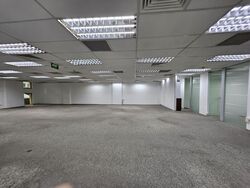 High Street Centre (D6), Office #624905991